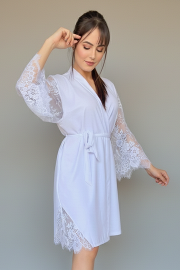 Robe Cloe Curto com Renda Chantilly para Noivas Sofisticadas