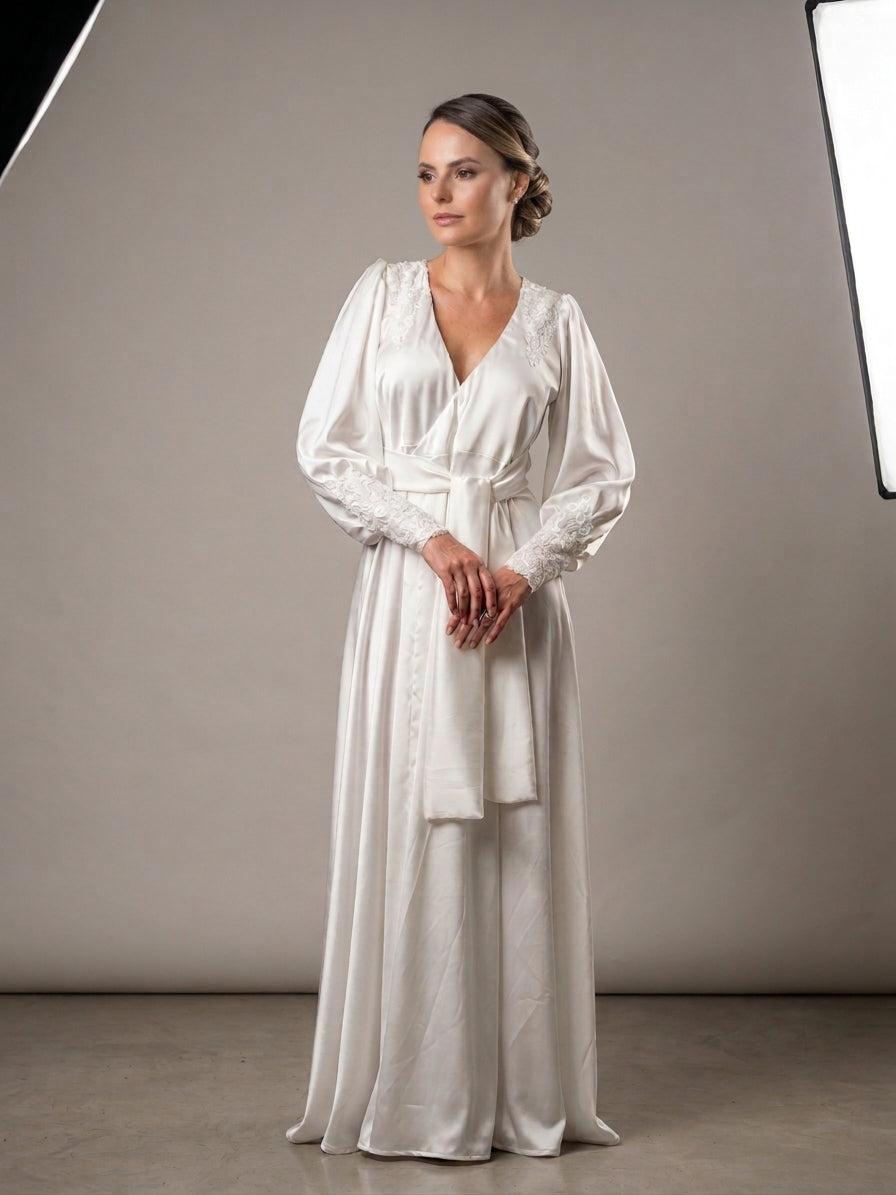 Robe Daiara Bordado em Pérolas para noivas clássicas
