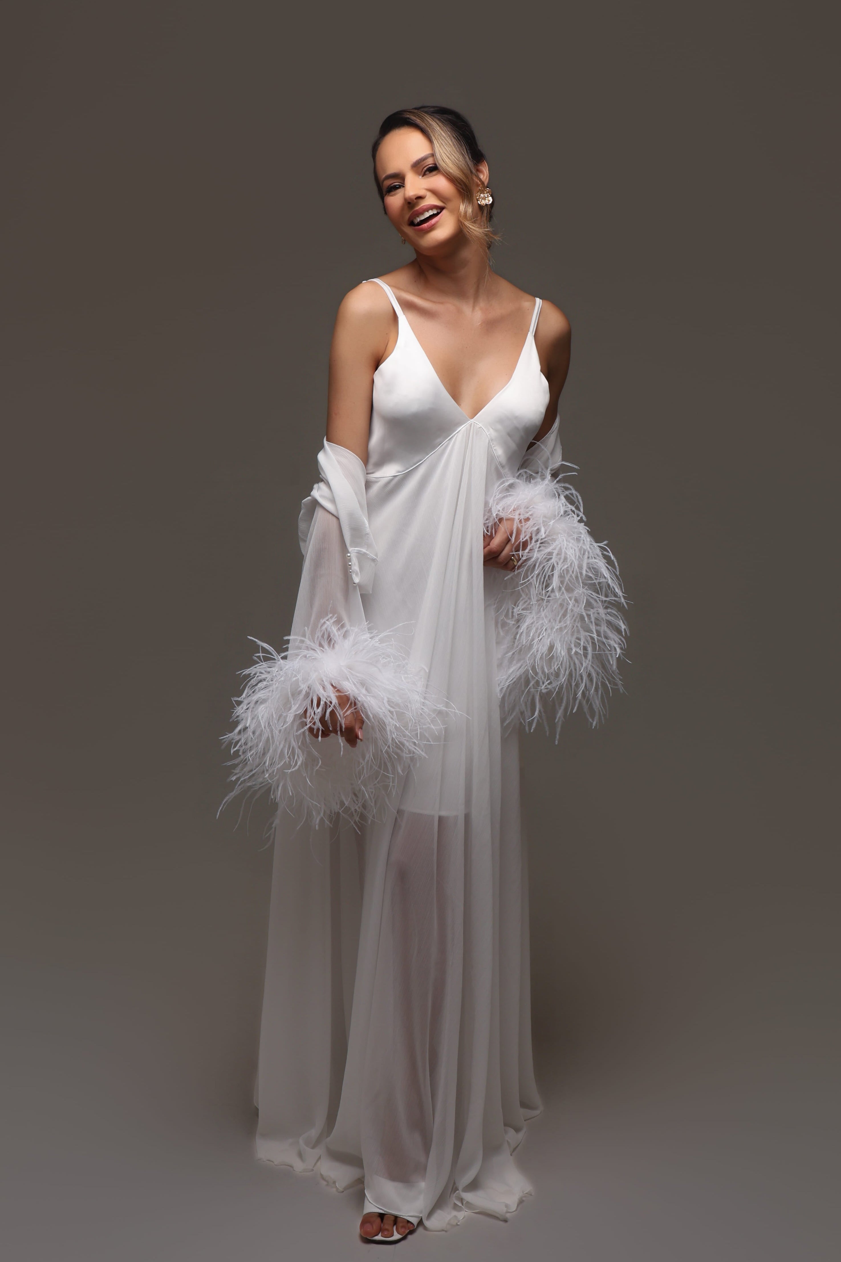 Camisola Luxo com Bolero para Noiva com Mangas em Plumas Luxo