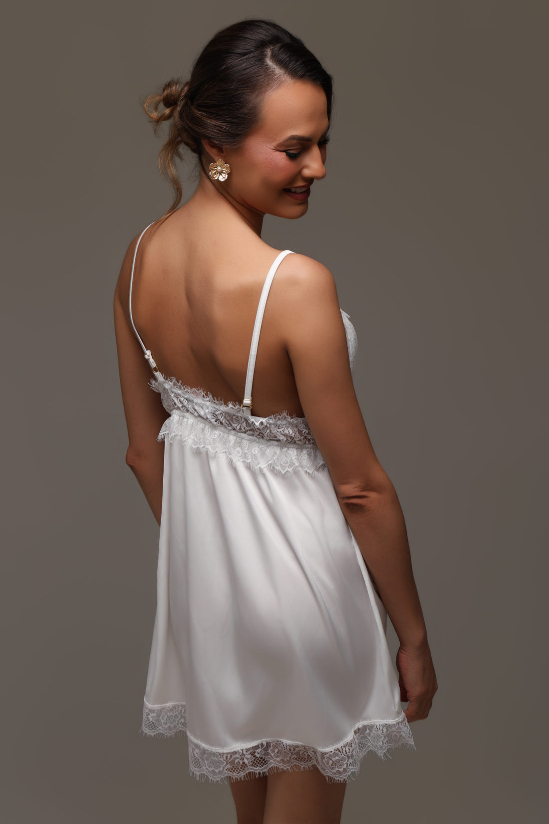 Camisola Paris Beatriz Elegante com Renda Chantilly Sofisticada