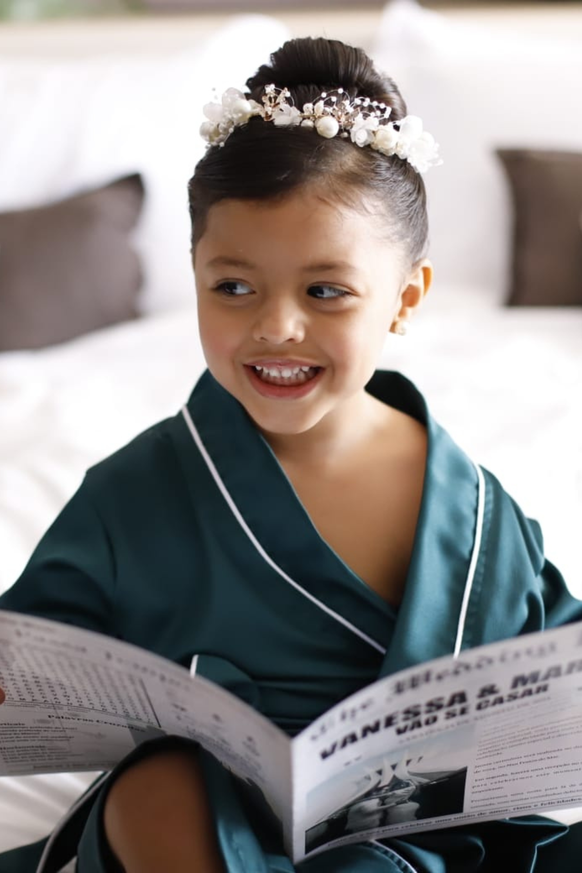 Kit com 20 Jornais de Casamento Personalizados Making Of dos Noivos