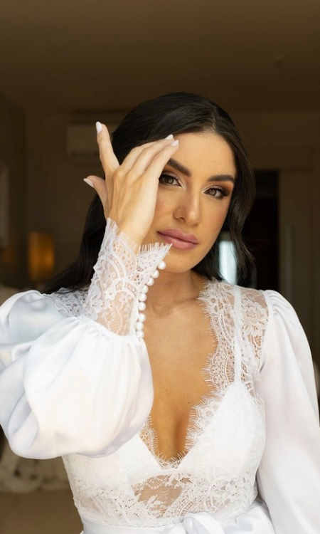 Robe Poliana com Camisola Renda Chantilly Romântica