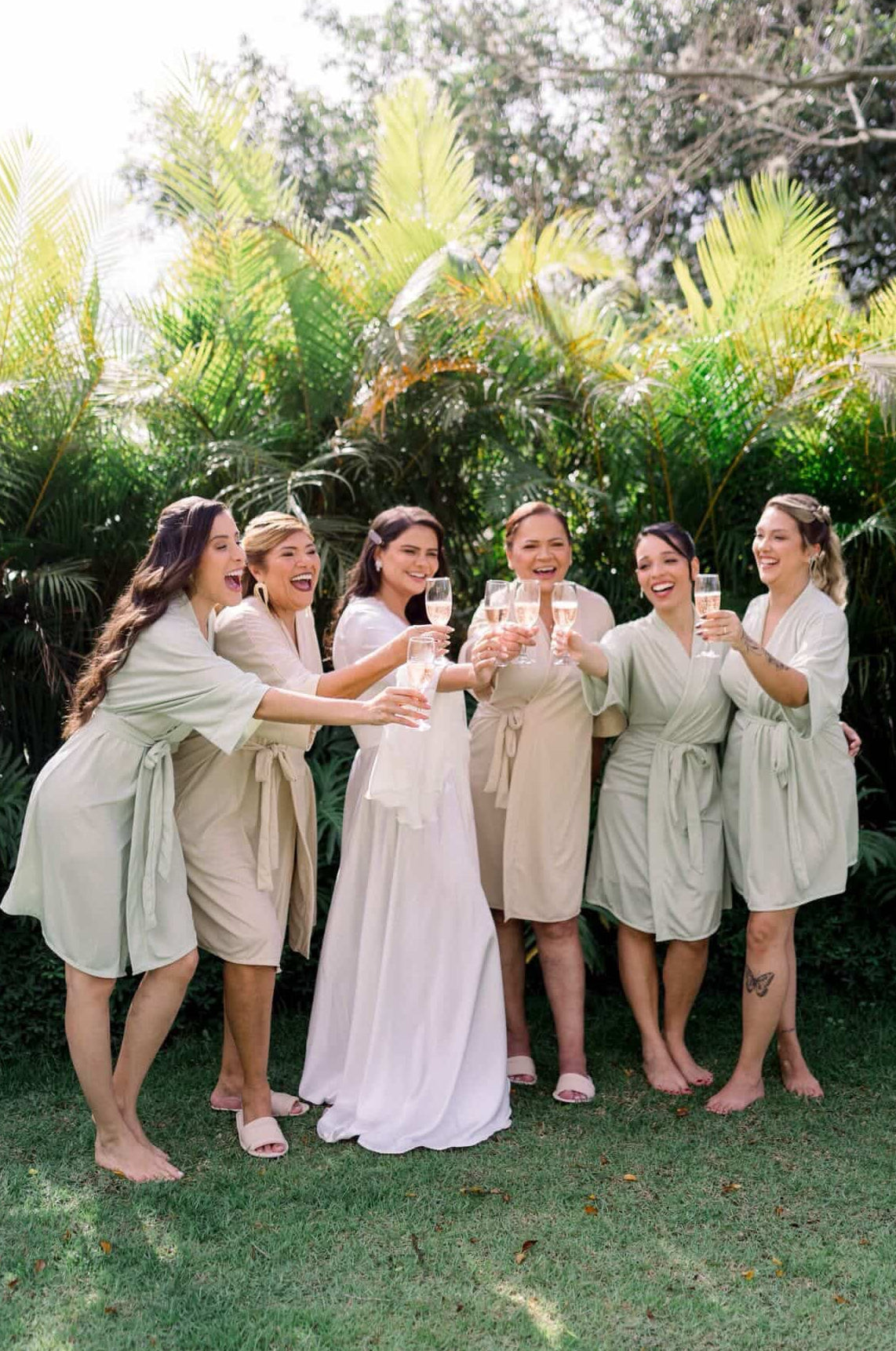Robe Merida Verde Pistache Para Madrinhas e Mães da Noiva