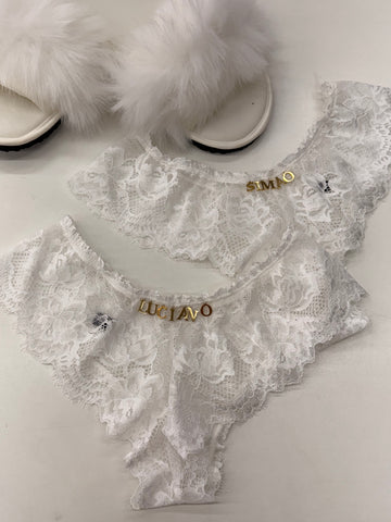 Calcinha de Renda Branca de Fio Personalizada Com Nome