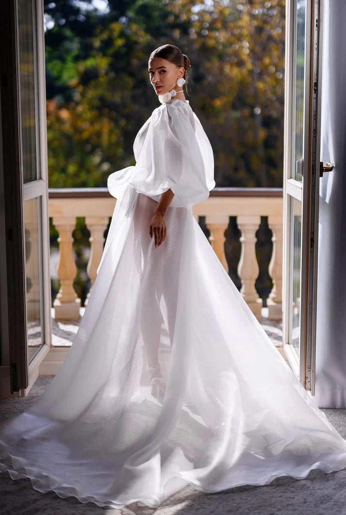 Robe Penelope para Noivas de Luxo com Camisola