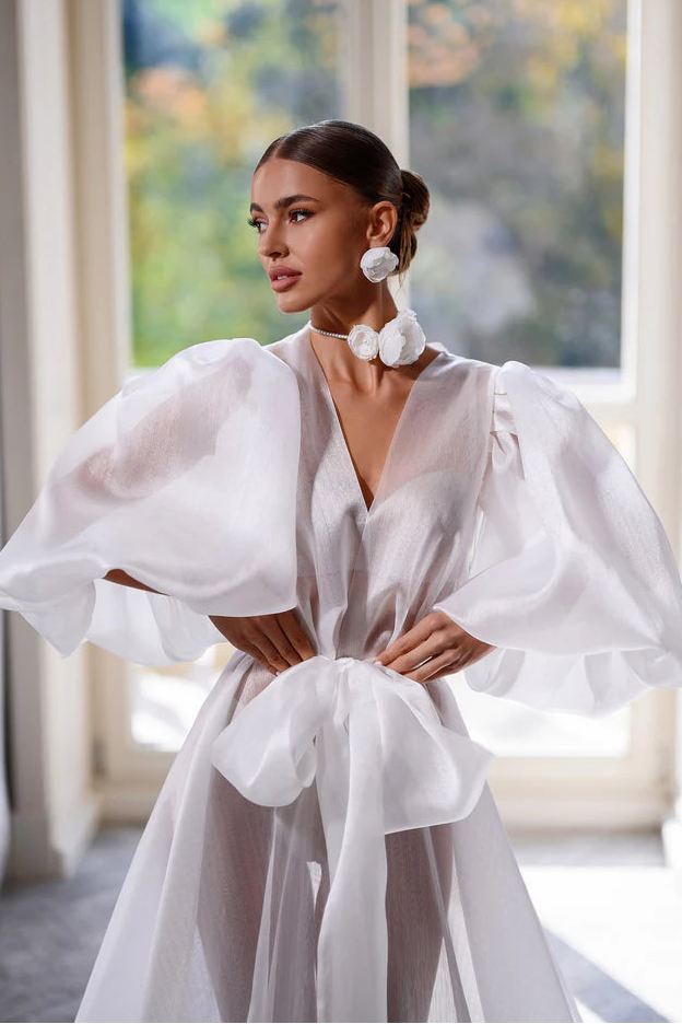 Robe Penelope para Noivas de Luxo com Camisola