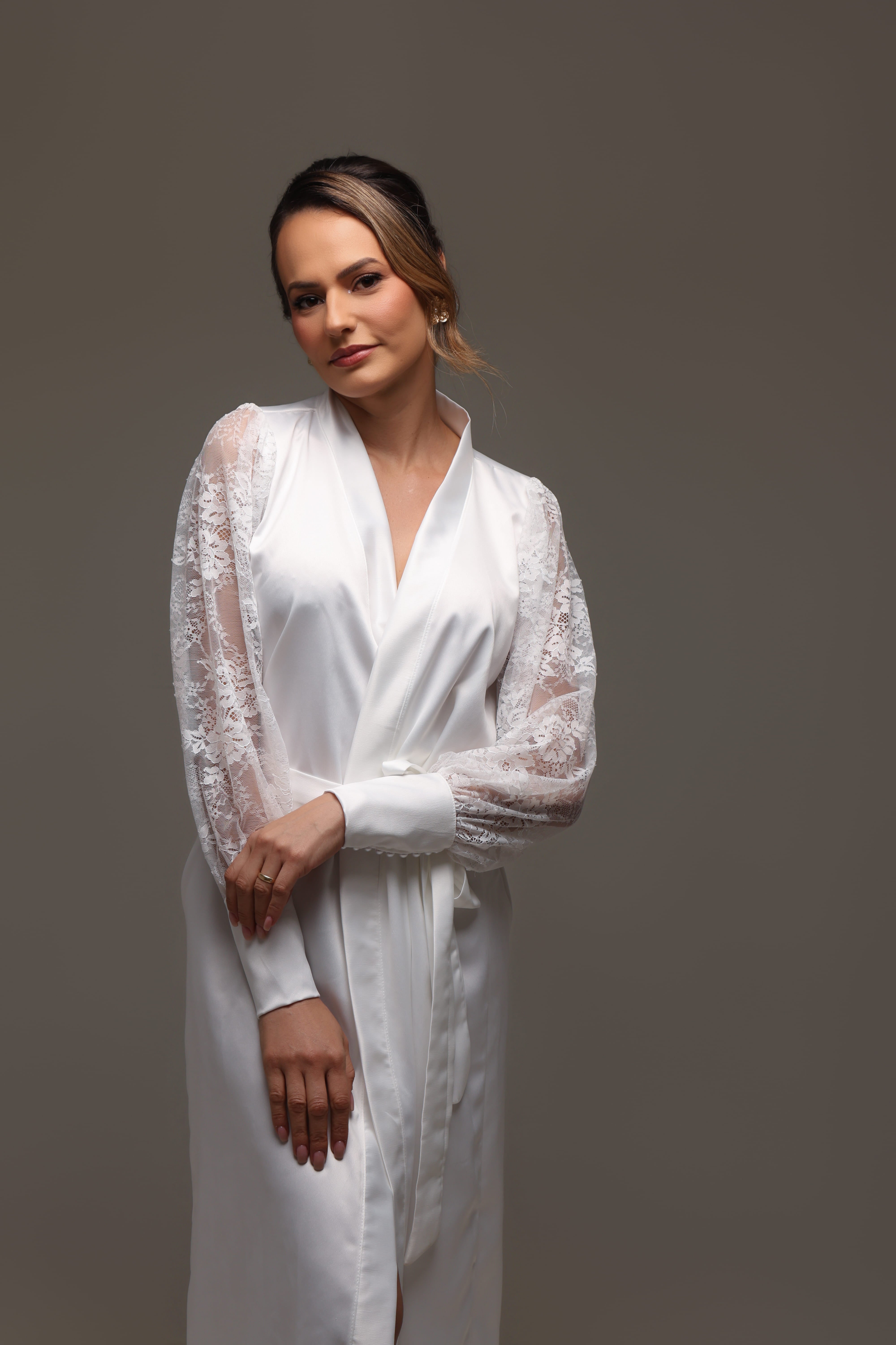 Robe Grazi Renda Chantilly para Noiva Romantica