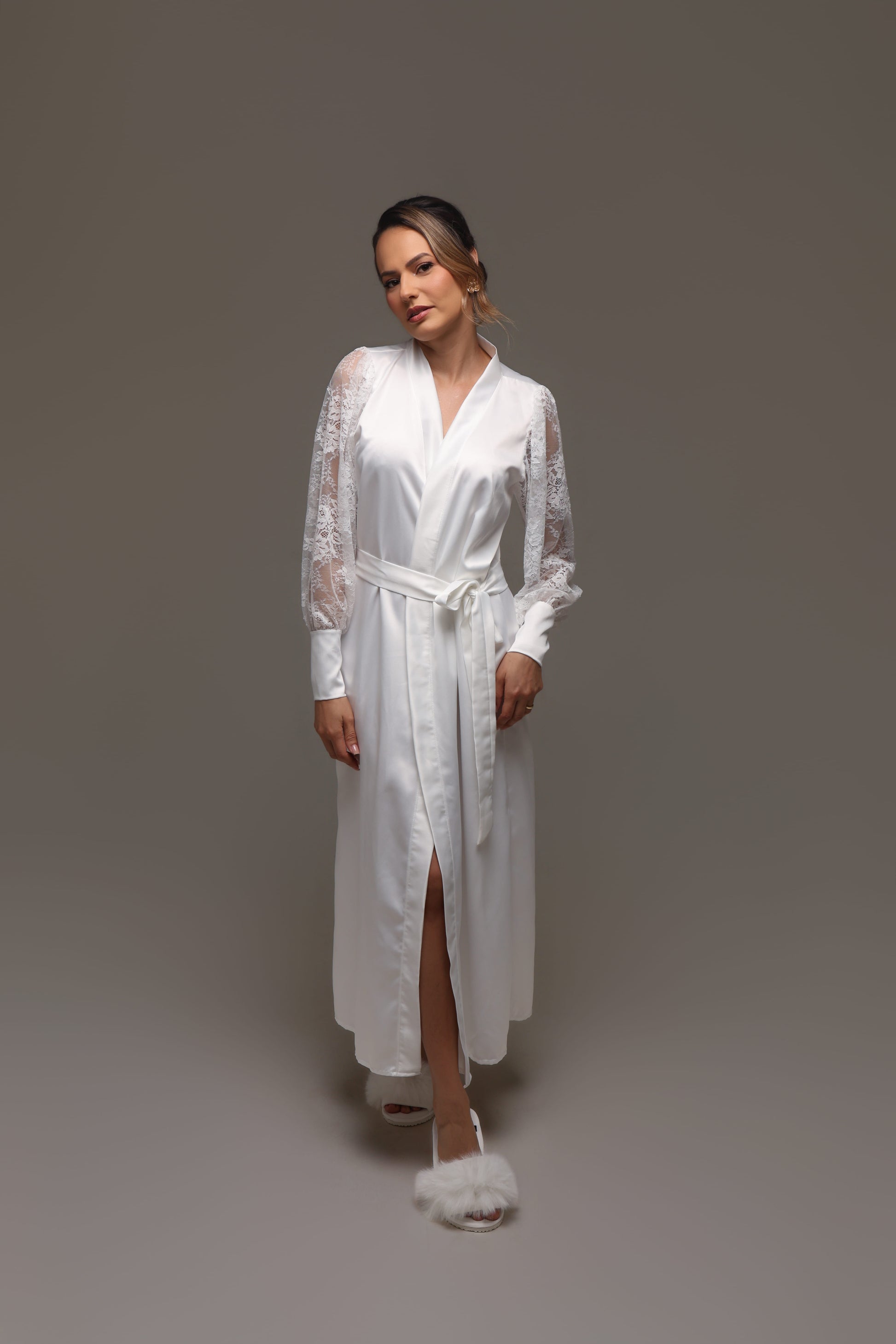 Robe Grazi Renda Chantilly para Noiva Romantica