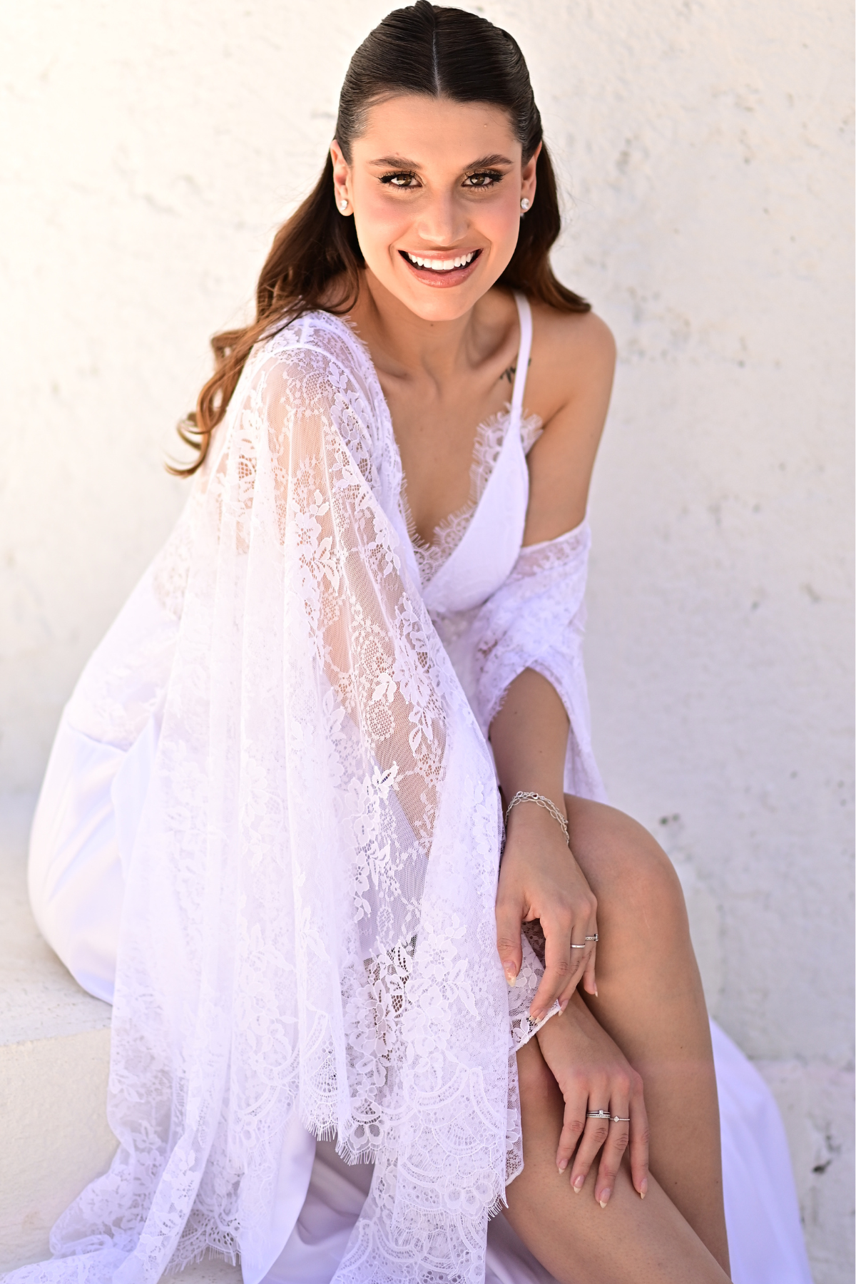 Conjunto Amélia Branco com Camisola e Robe Longo Renda Chantilly