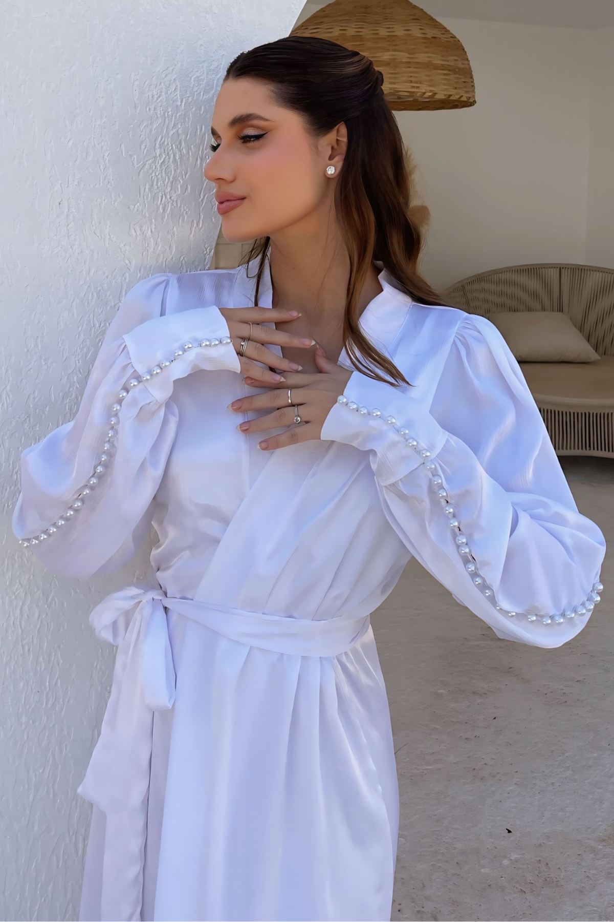 Robe Safira Longo com Mangas Bordadas em Pérolas Exclusivas