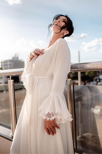Robe Elza Longo com Manga em Renda Chantilly Elegante para noivas