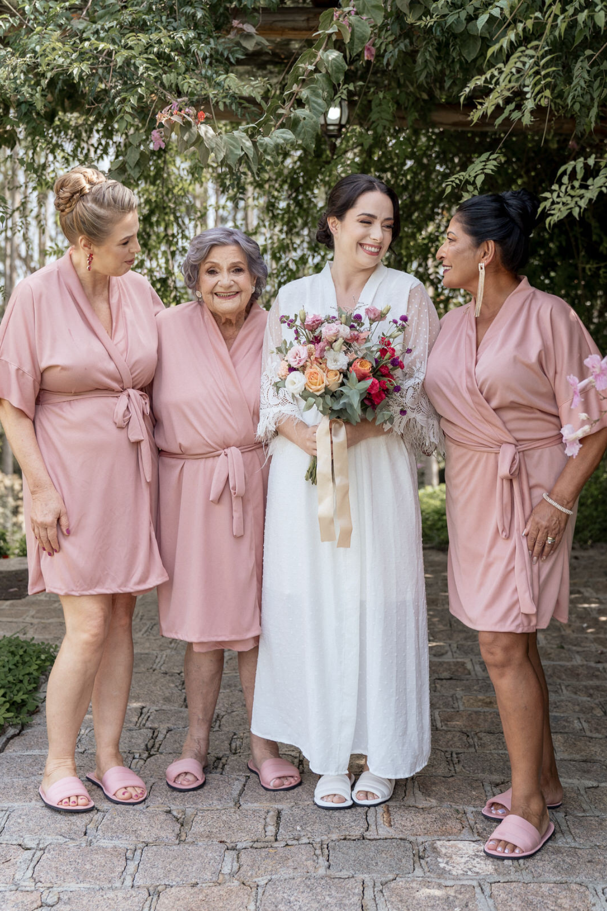 Robe Rose Merida Madrinha Mãe da Noiva e Daminha NÃO amarrota