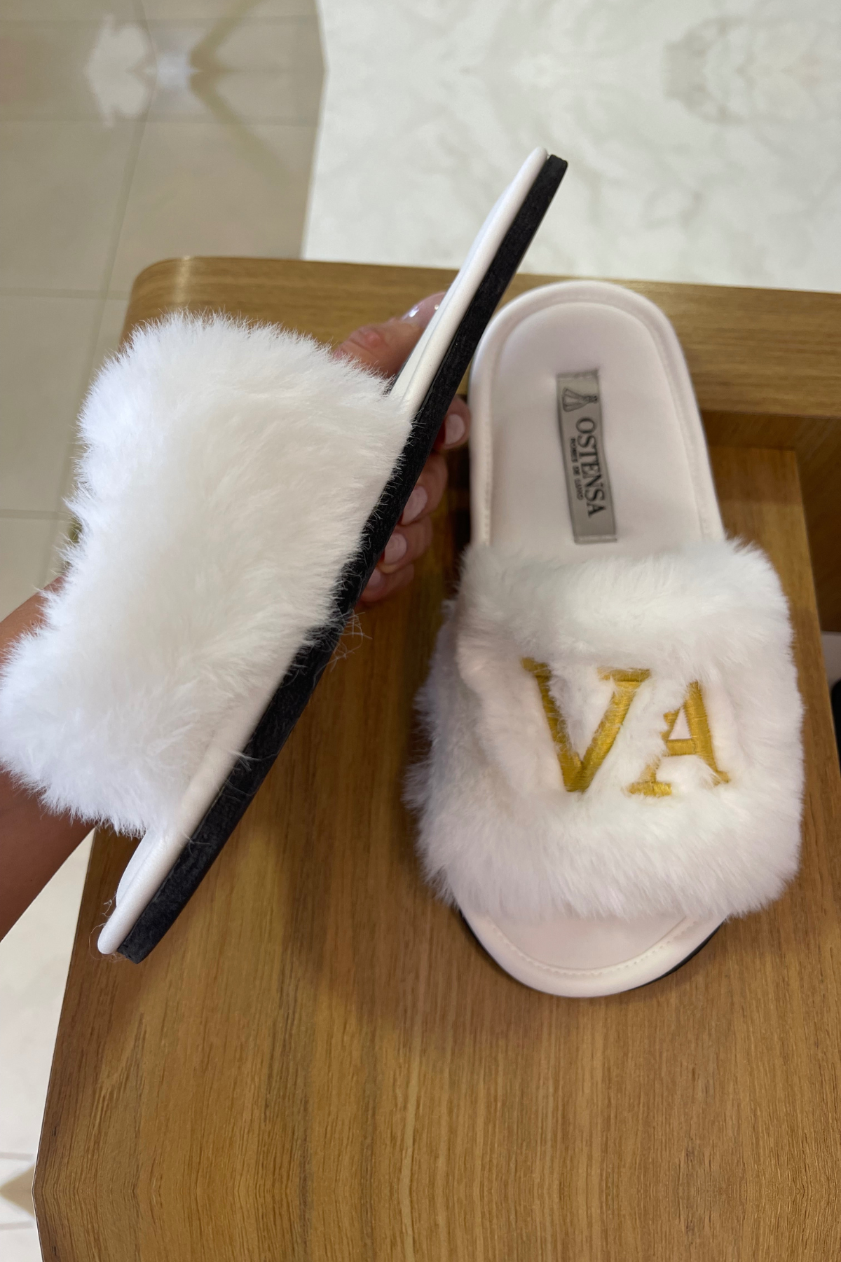 Pantufa Chinelinho Fabi Noiva Pelúcia Macia
