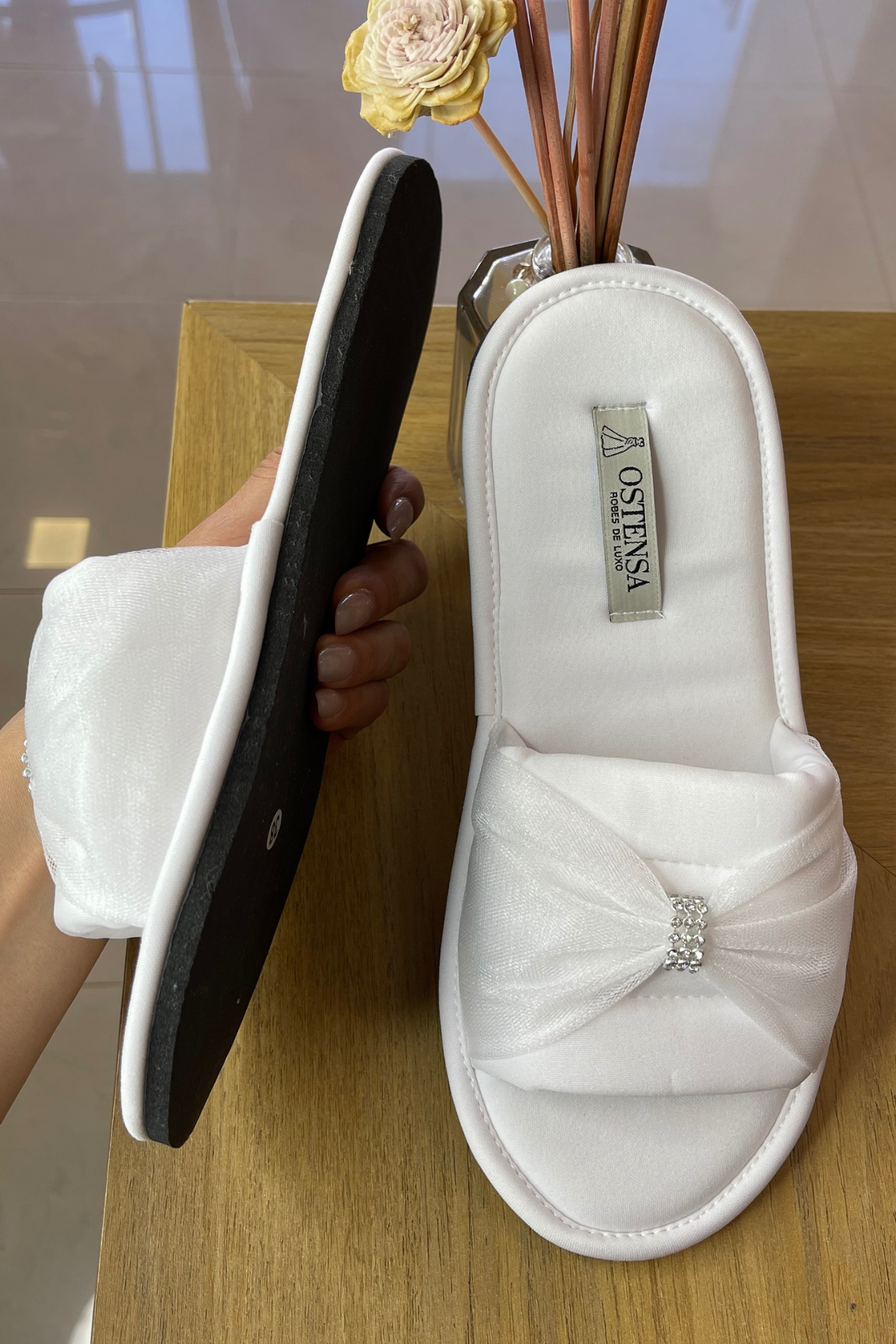 Pantufa Pérola de Noiva Lavável Chinelinho Branco e Confortável