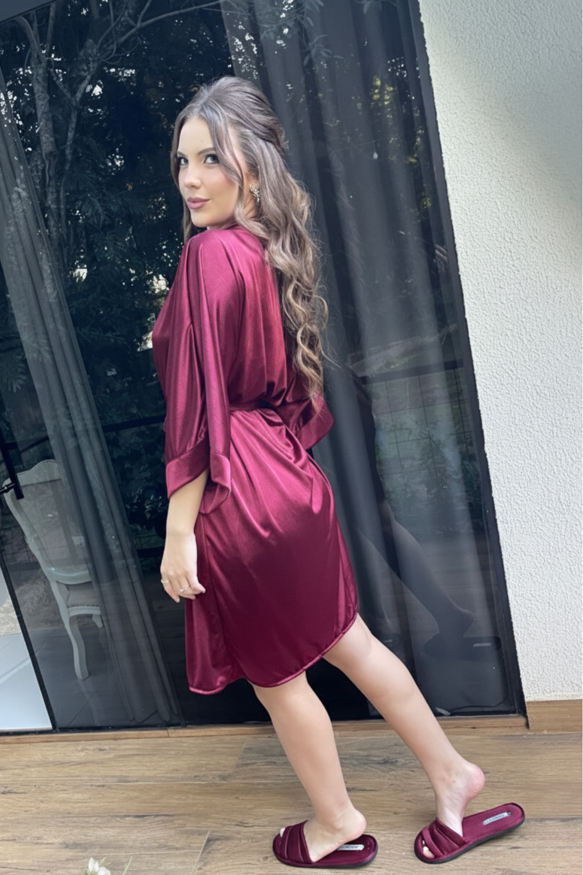 Robe Ceti Marsala Para Madrinhas e Mãe da Noiva Não Amarrota