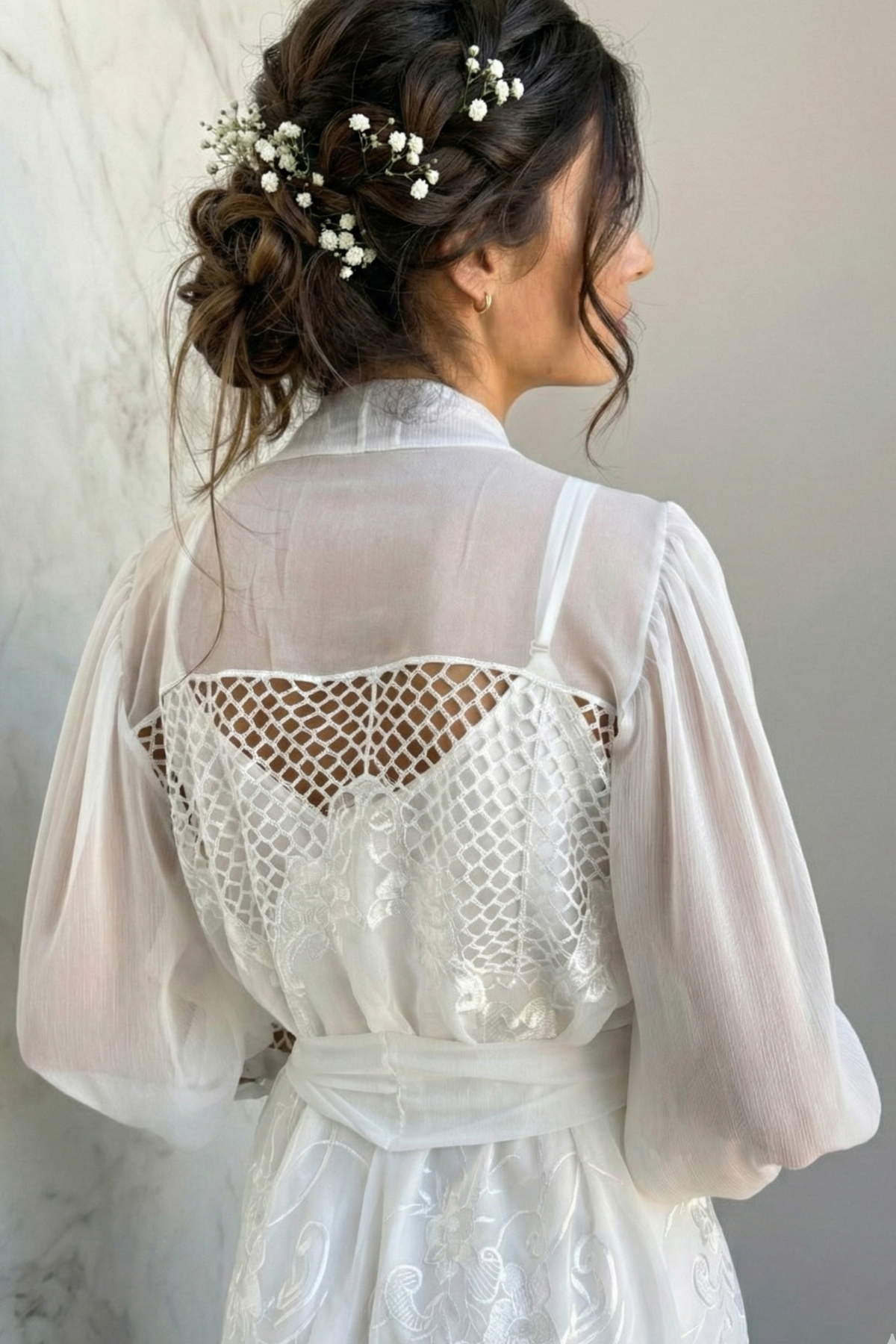 Conjunto Robe de Renda Leonor com Camisola para Noiva Boho