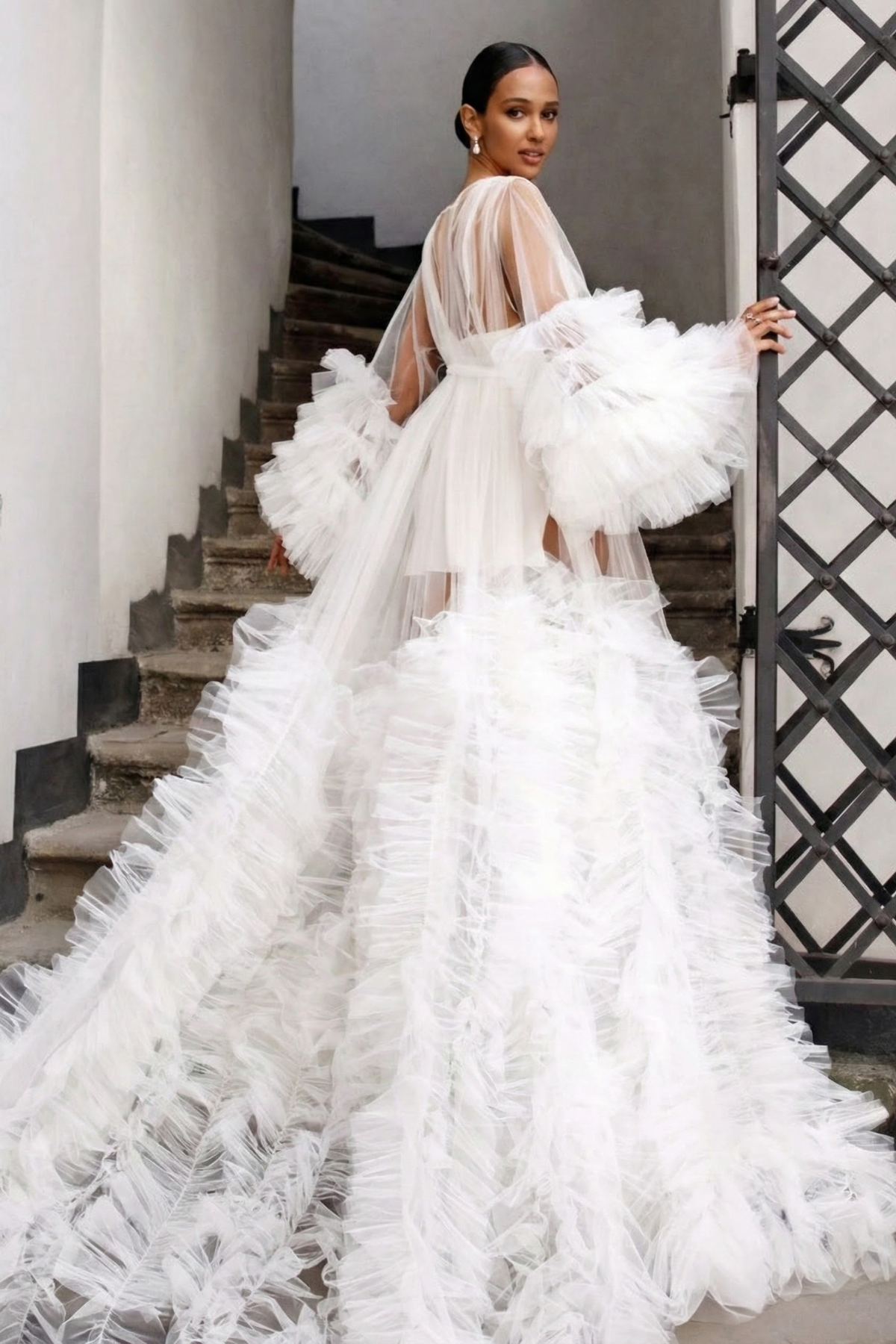 Robe Luana Longo de Tule com Babados Acompanha Camisola