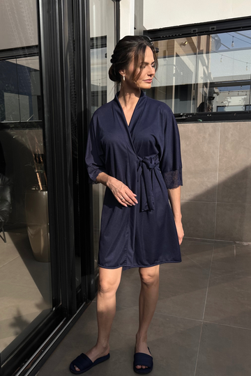 Robe Leticia Azul Marinho com Renda Madrinha Mãe da Noiva e Daminha