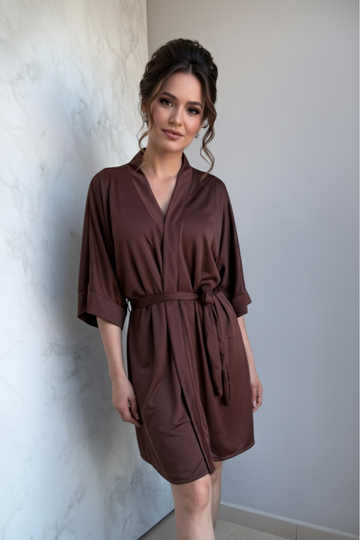 Robe Mocha Café Marrom Merida Madrinha Mãe da Noiva e Daminha NÃO amarrota