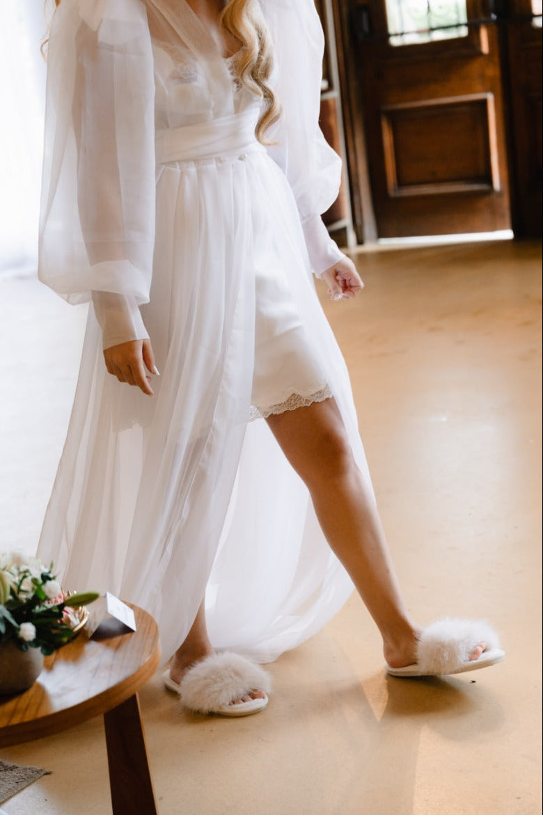 Robe Penelope para Noivas de Luxo com Camisola