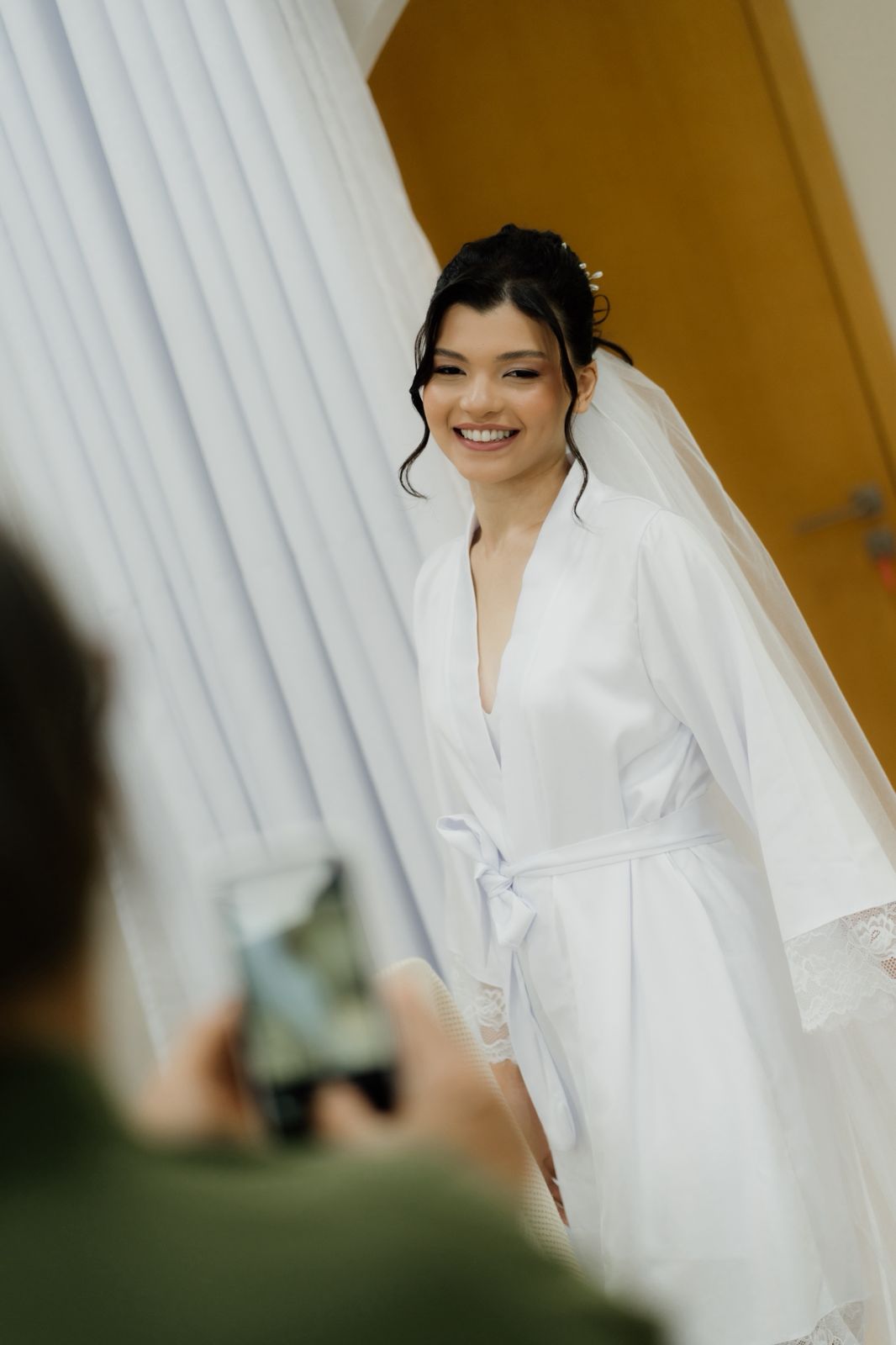 Robe Beatriz Curto, Renda Chantilly Noiva Classica