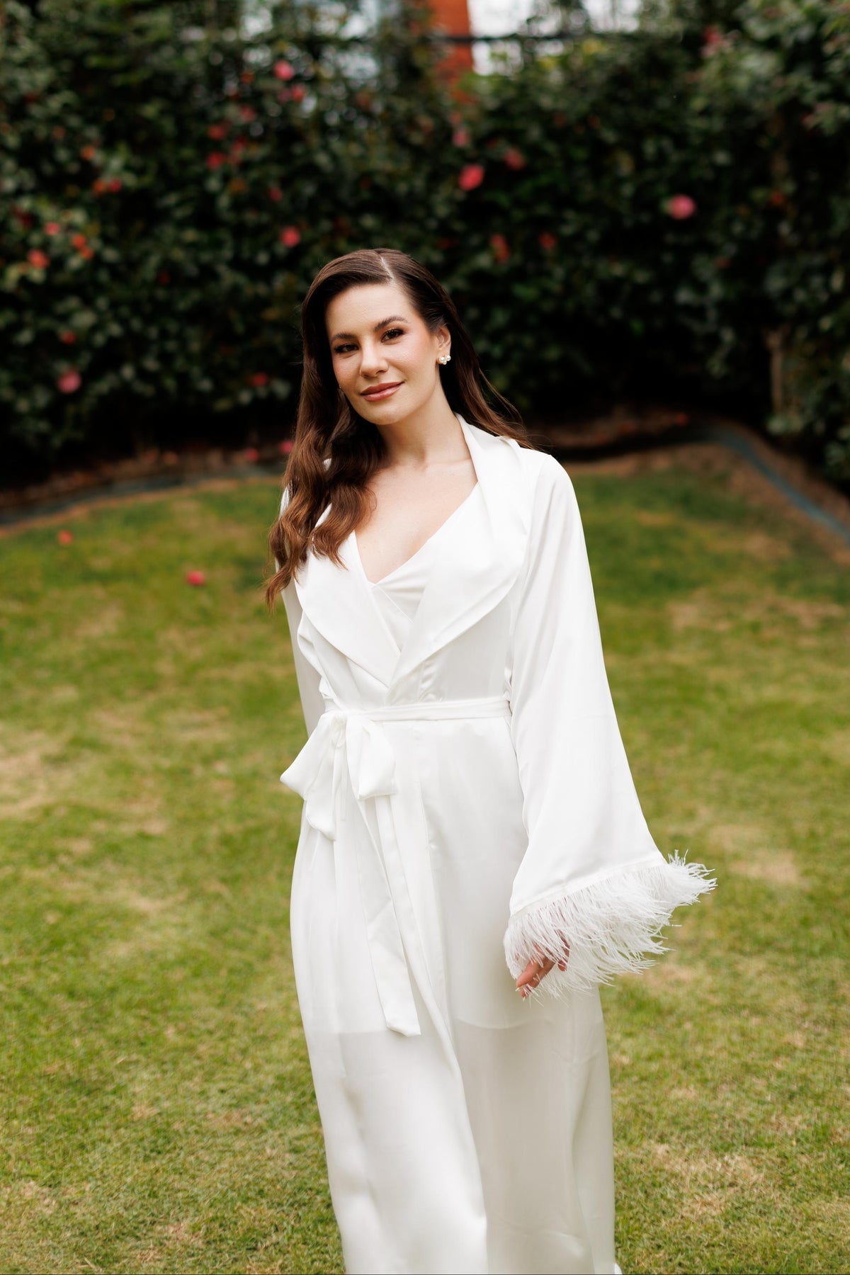 Robe Luna Longo para Noiva  com Plumas Luxo