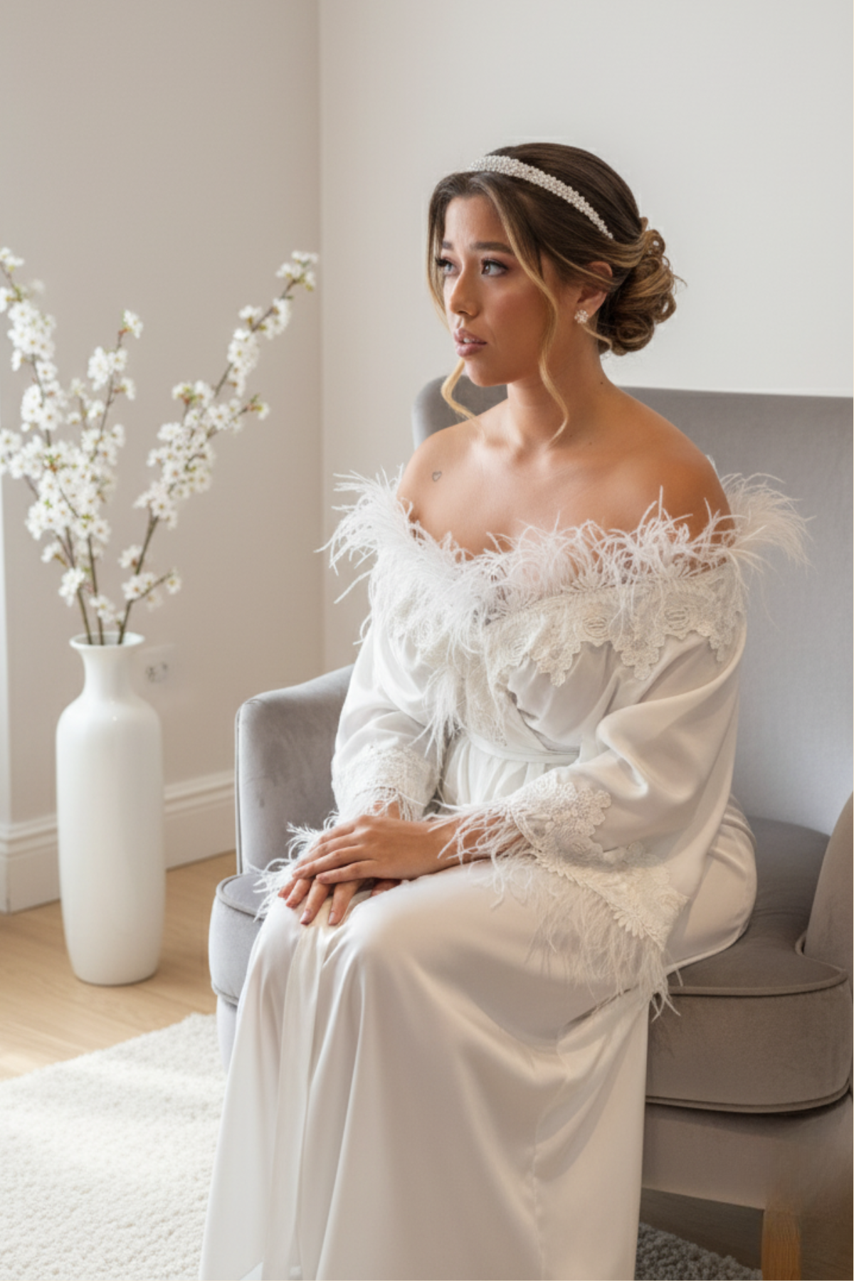 Robe de Noiva Lorena Longo com Plumas Luxo e Guipir para dia da noiva Fashion