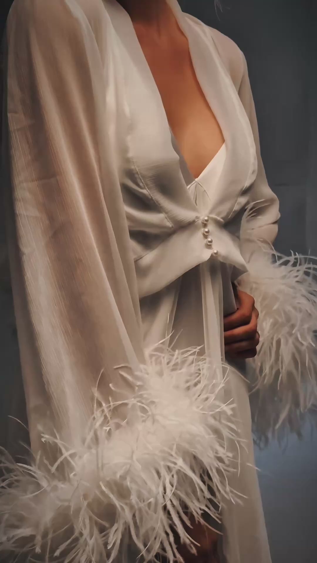 Camisola Luxo com Bolero para Noiva com Mangas em Plumas Luxo