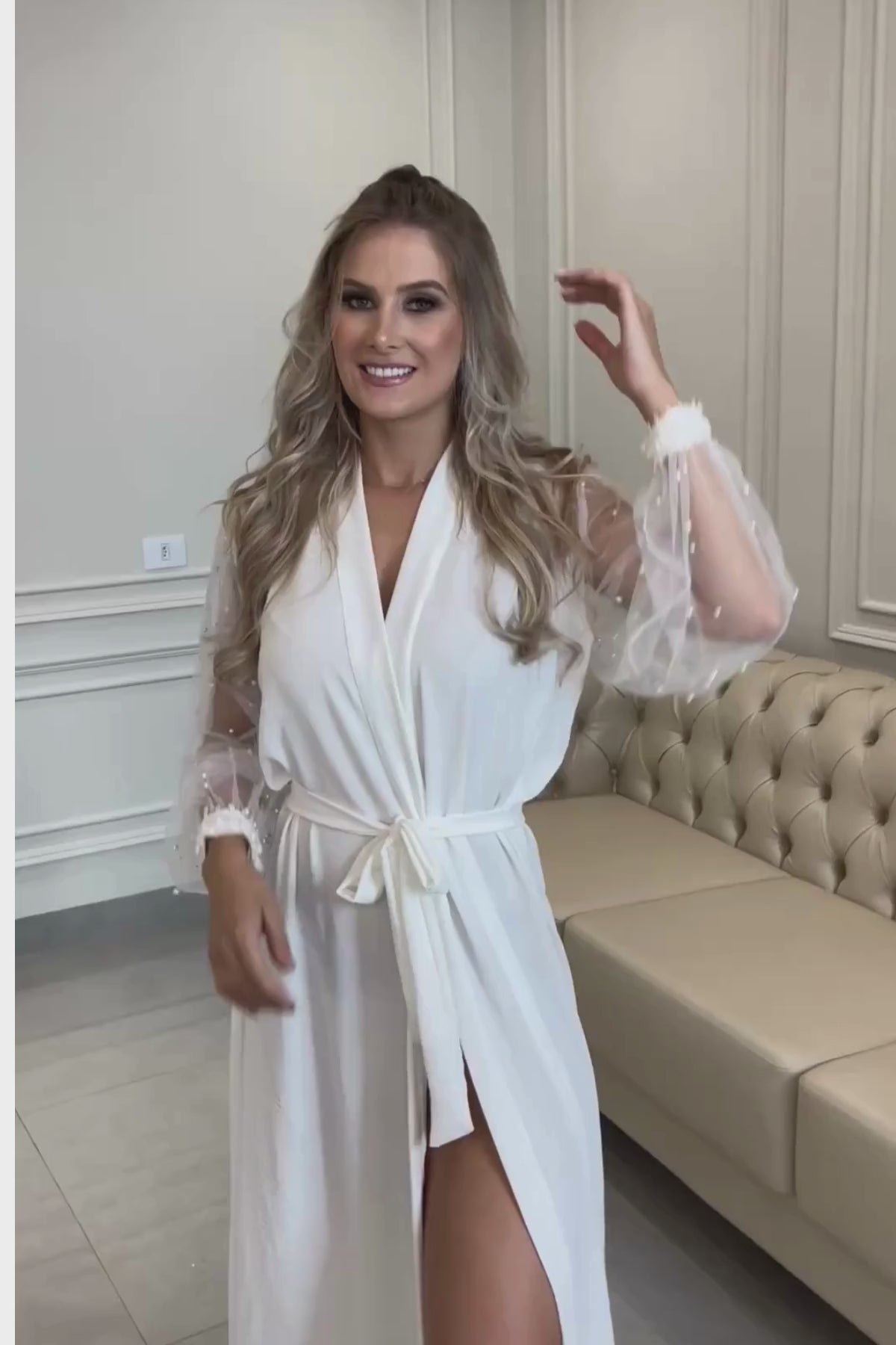 Robe Mayara Longo com Tule Bordado em Pérolas para dia da Noiva