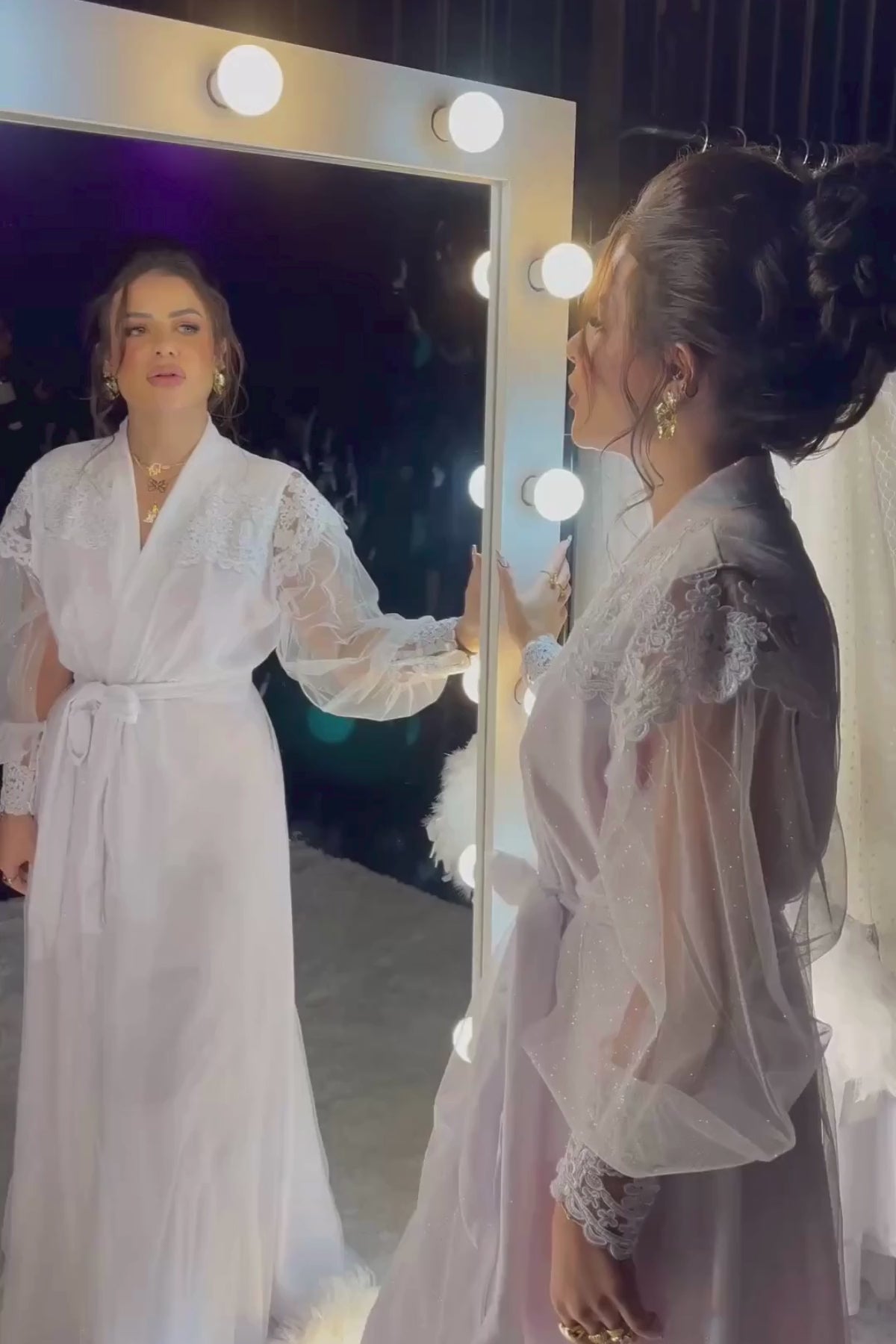 Robe Mila Longo Branco em Tule com Guipir Bordado e Renda Delicada