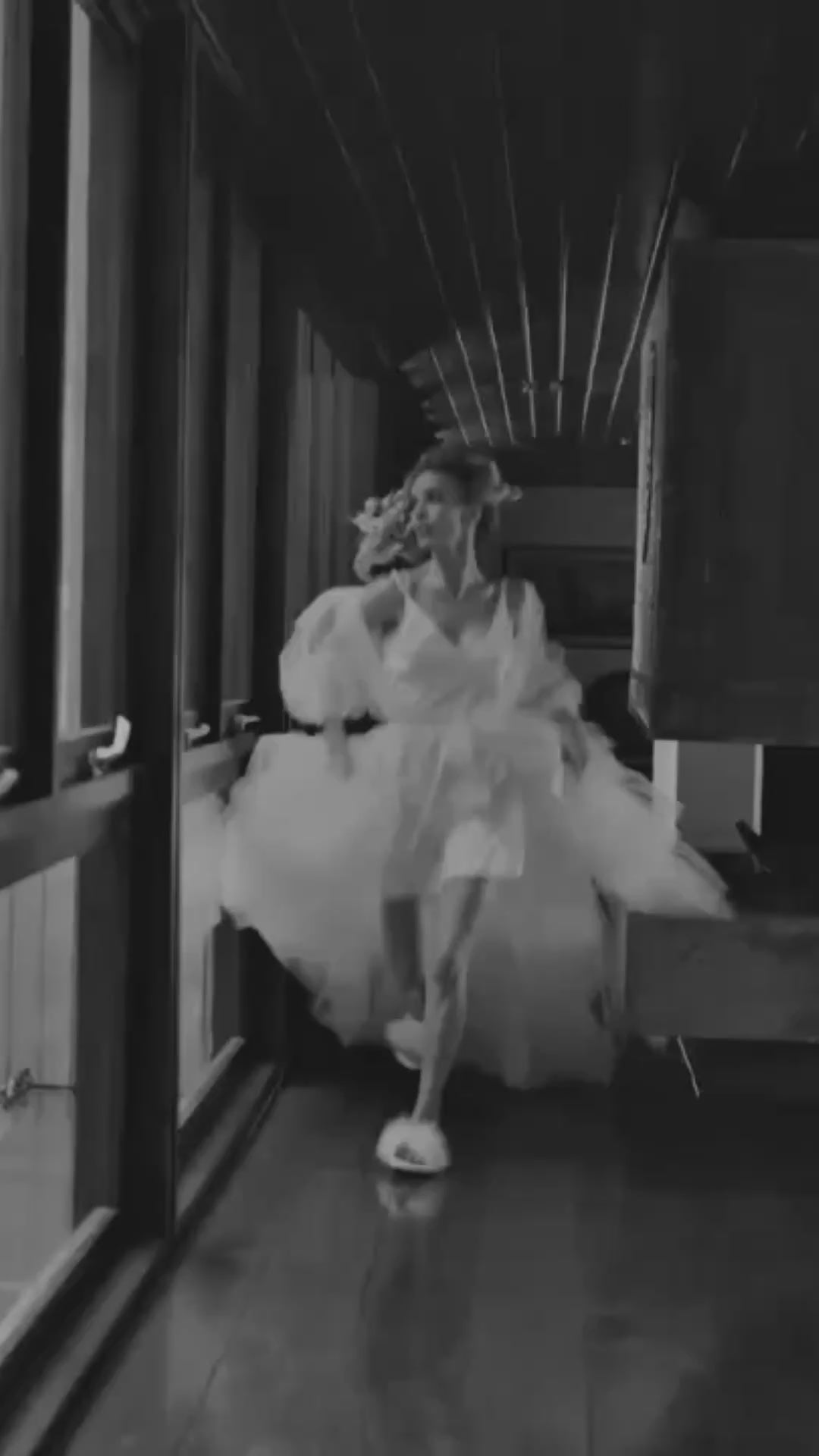 Robe Amanda de Tule Paris com Camisola para Noivas Romanticas