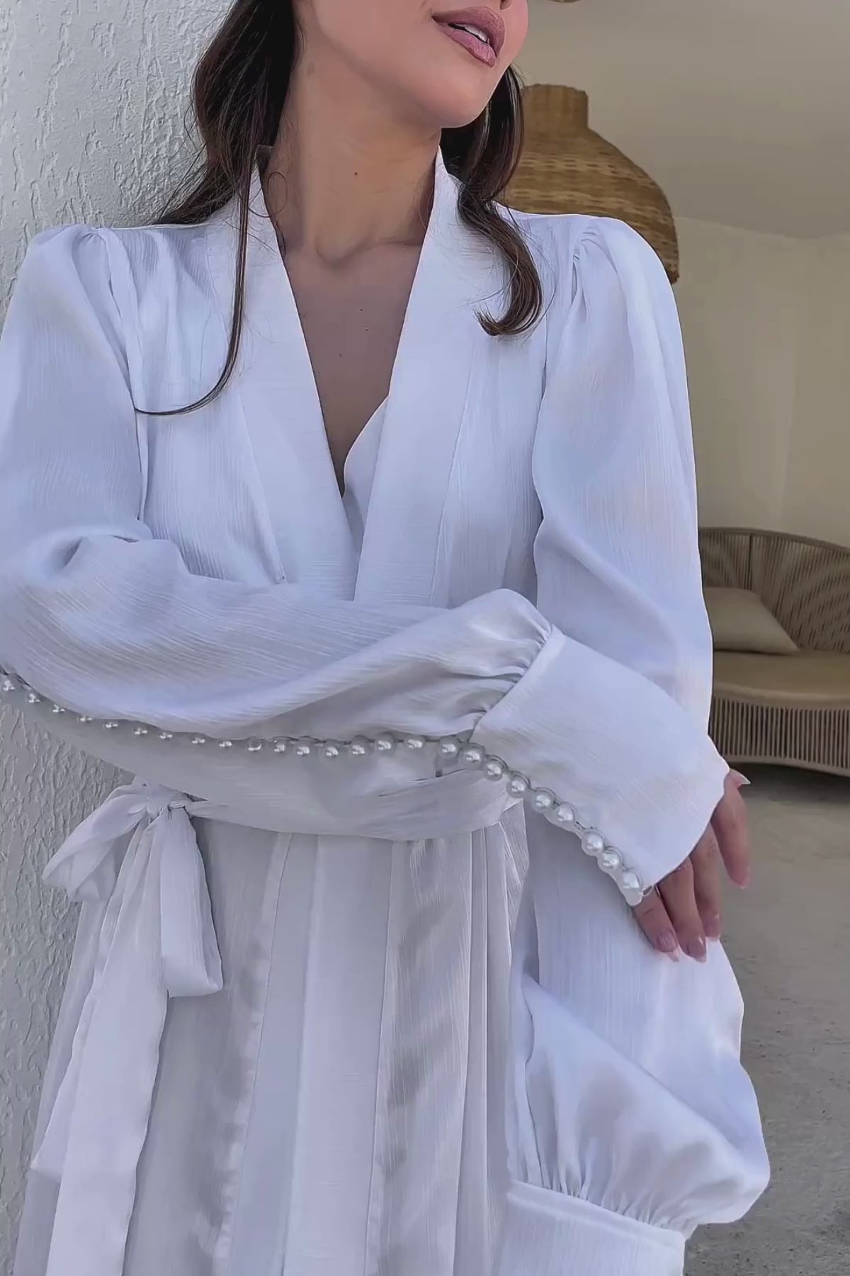 Robe Safira Longo com Mangas Bordadas em Pérolas Exclusivas