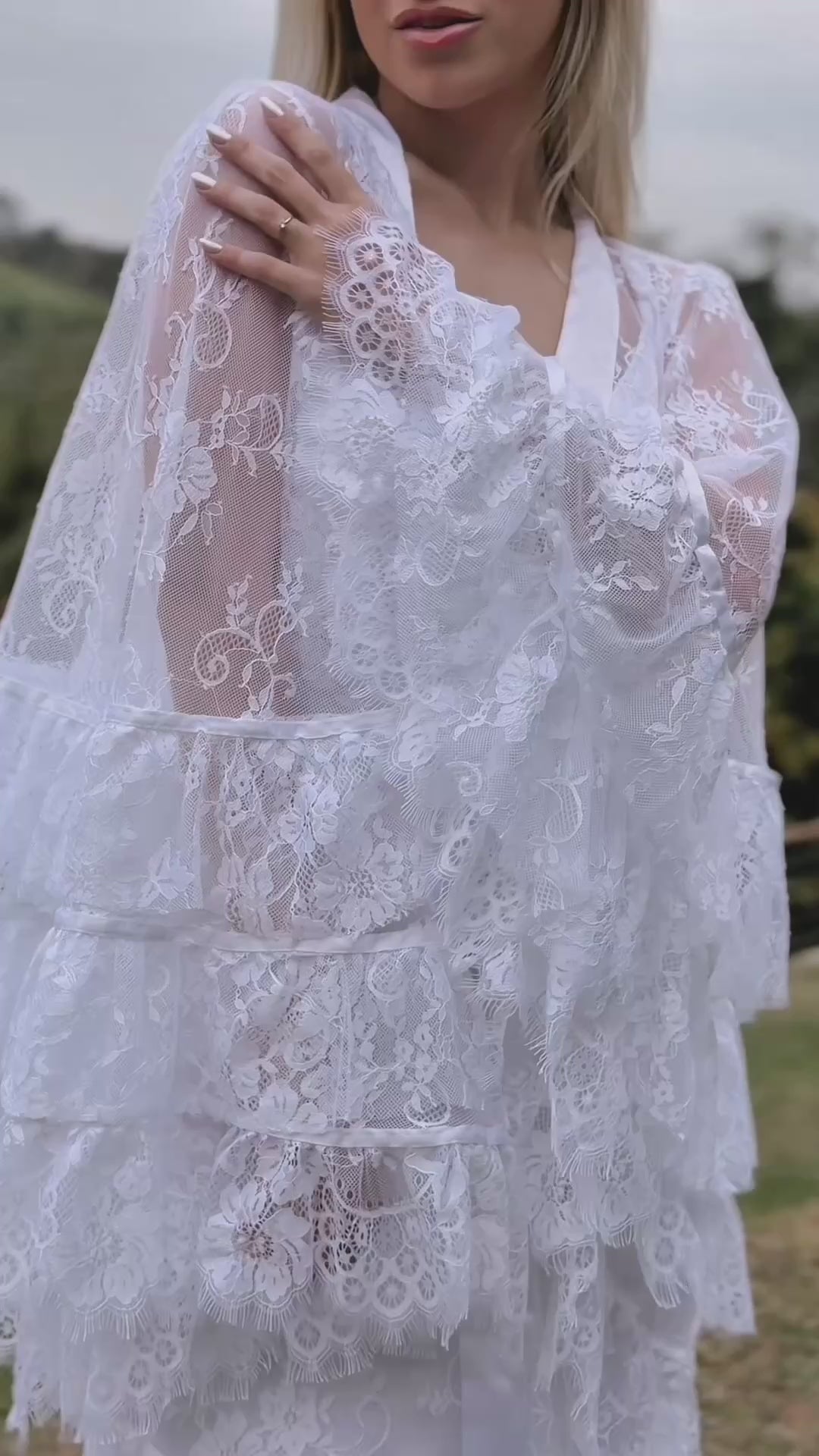 Robe Brina com Camisola, Renda Chantilly Boho Chic
