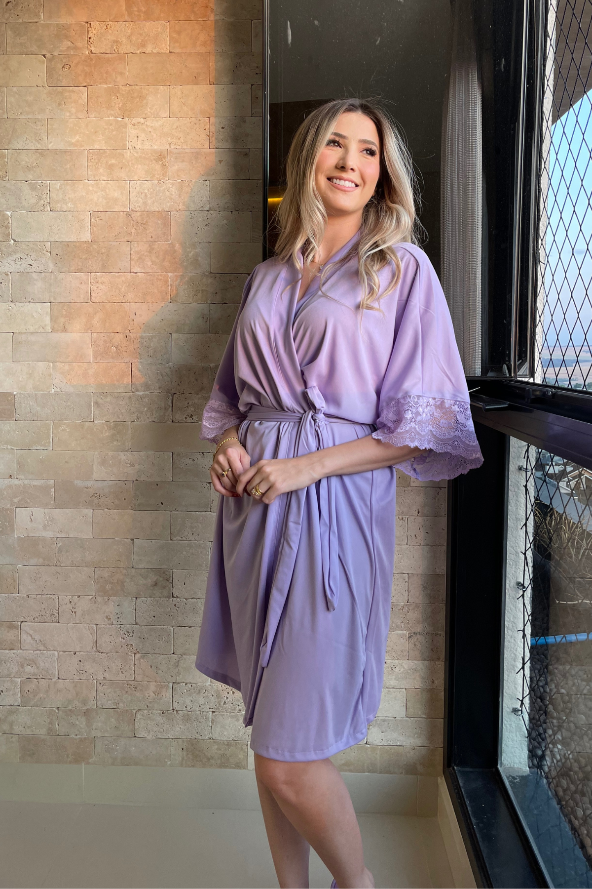 Robe Leticia Rosa Pink com Renda Madrinha Mãe da Noiva e Daminha NÃO amarrota (Cópia)