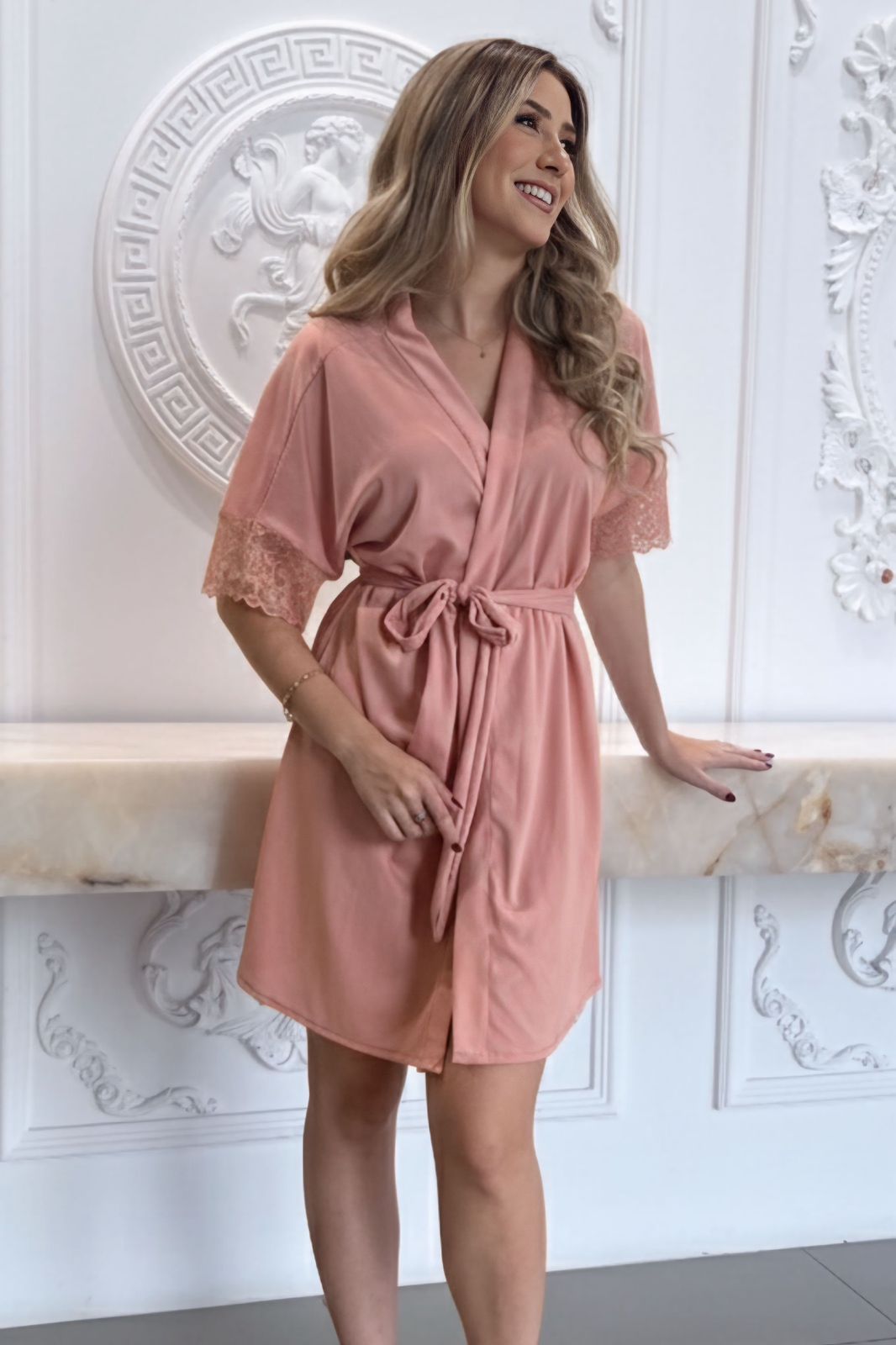 Robe Leticia Rosê com Renda Madrinha Mãe da Noiva e Daminha