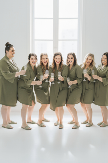 Kit Robe + Pantufa Chinelinho Verde Oliva Merida Madrinha e Mãe