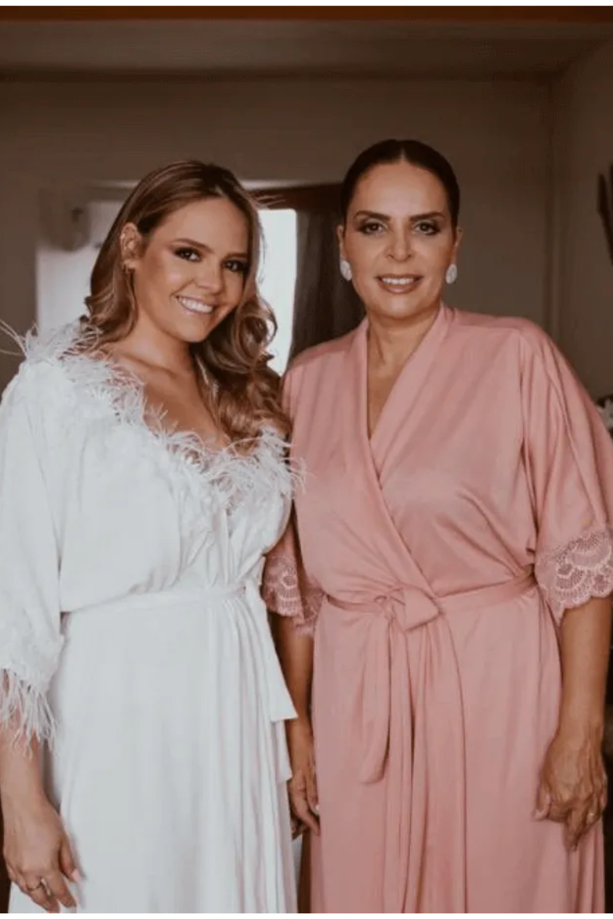 Kit Robe + Pantufa Chinelinho Leticia Rosê com Renda Madrinha Mãe da Noiva e Daminha