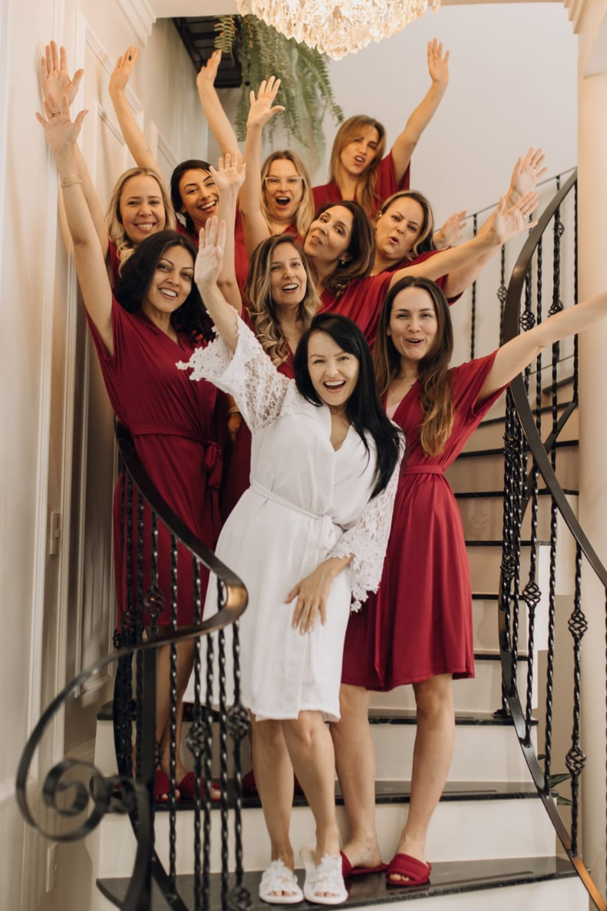 Robe Marsala Merida Madrinha Mãe da Noiva e Daminha NÃO amarrota